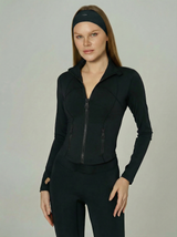 ‘Tech Contour’ Cropped Running Jacket | Black